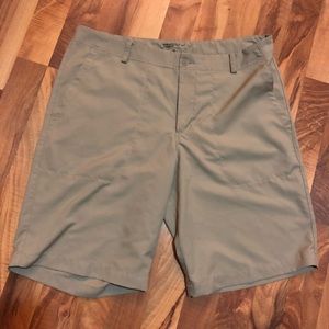 Brand New without Tags Men’s Nike Golf Shorts
